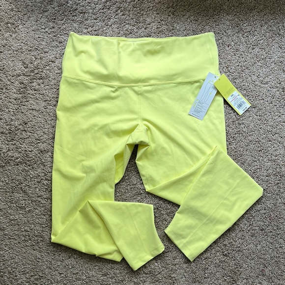 New Women's Ultra High-Rise Legging. Size XXL - Picture 1 of 3